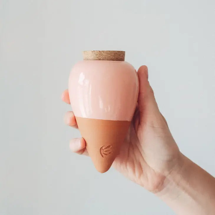 Coral Pink Olla in hand